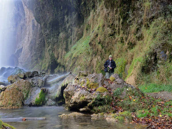 photo of spray cliff
