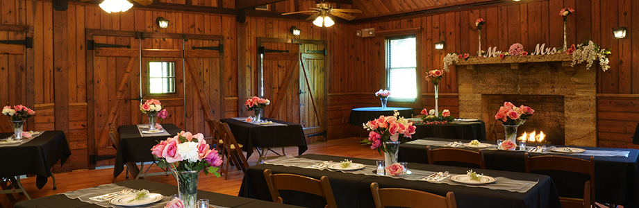 Wedding at Natural Bridge State Park. Photo Mike Kropf, Eastbrook Photography
www.eastbrookphoto.com Wedding at Natural Bridge State Park. Photo Mike Kropf, Eastbrook Photography
www.eastbrookphoto.com